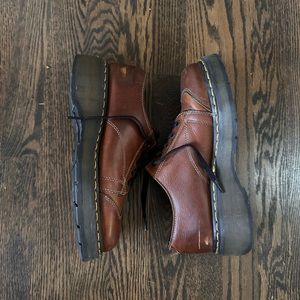 Vintage Y2K chunky dr. martens